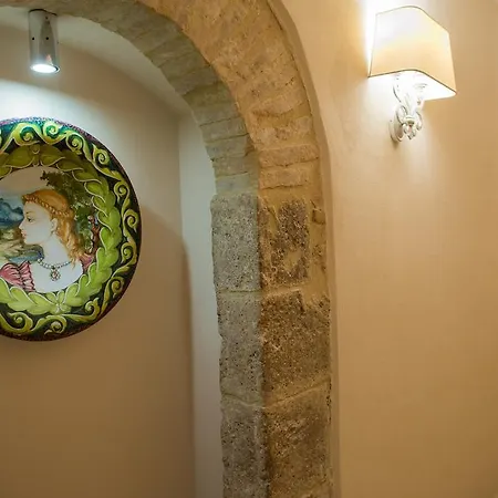 호텔 Palazzo Dei Mercanti - Dimora & 4*