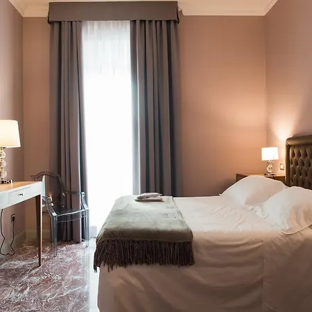 호텔 Palazzo Dei Mercanti - Dimora & 4*