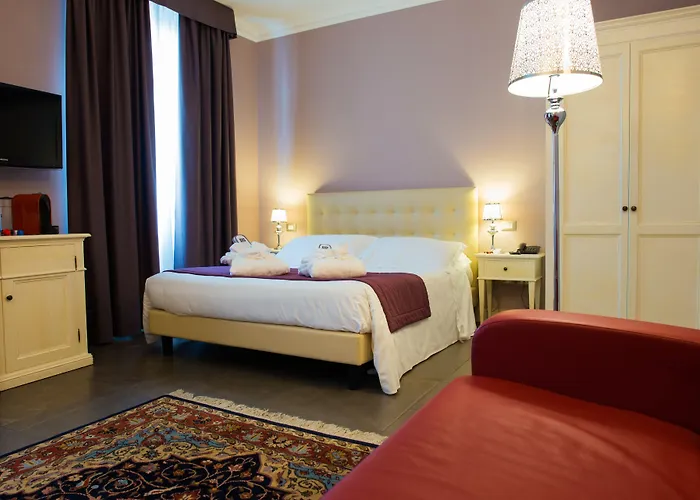 Palazzo Dei Mercanti - Dimora & Hotel 4*